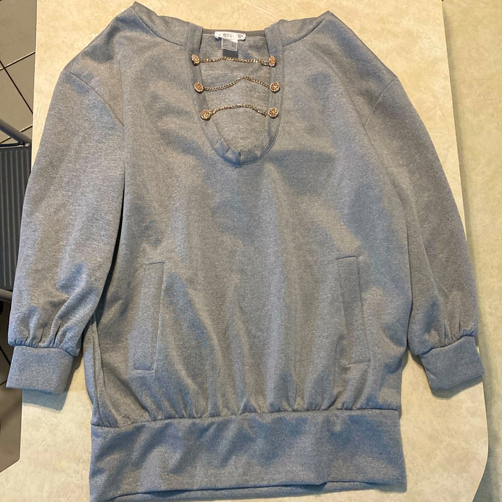 Venus NWOT dressy tunic length hoodie